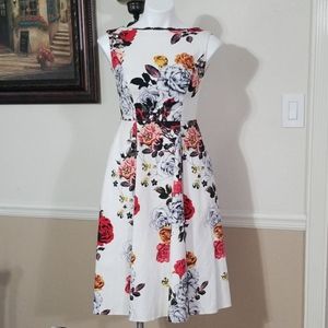 Adrianna Pappell dress